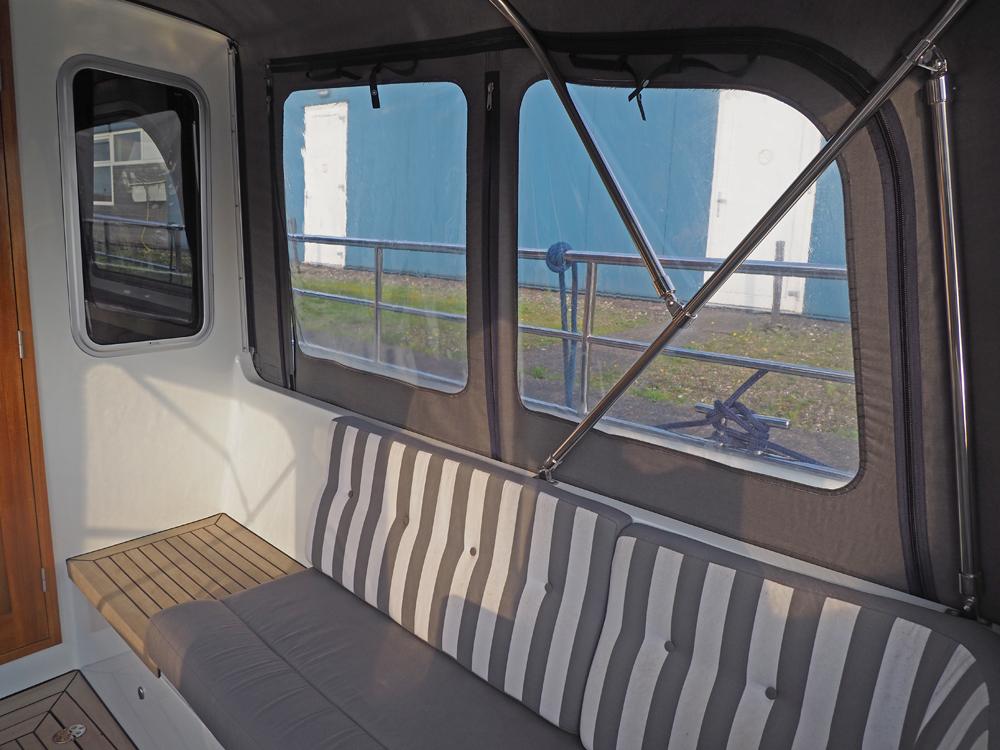 picture Deck equipment